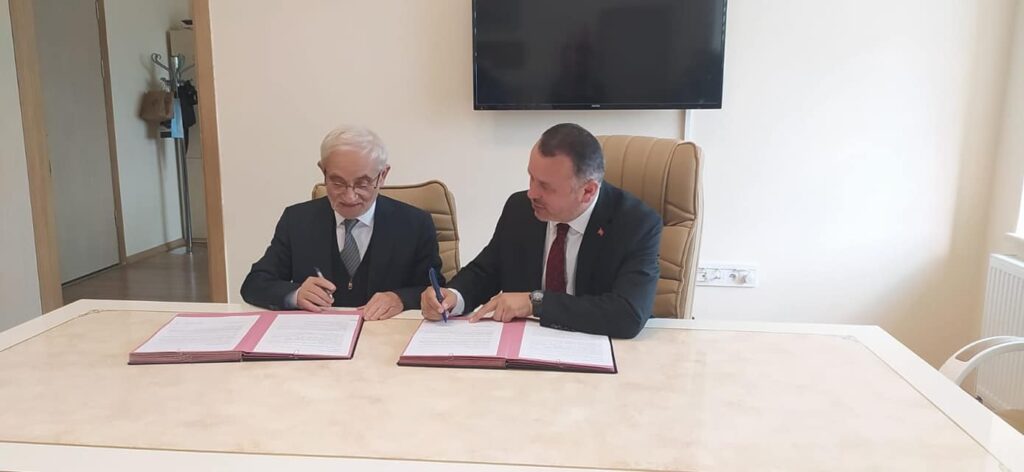 Kütahya Müftülüğü İle İslami̇ İli̇mler Fakültesi̇ Arasında “Di̇n Eği̇ti̇mi̇” Alanında İş Bi̇rli̇ği̇ Protokolü