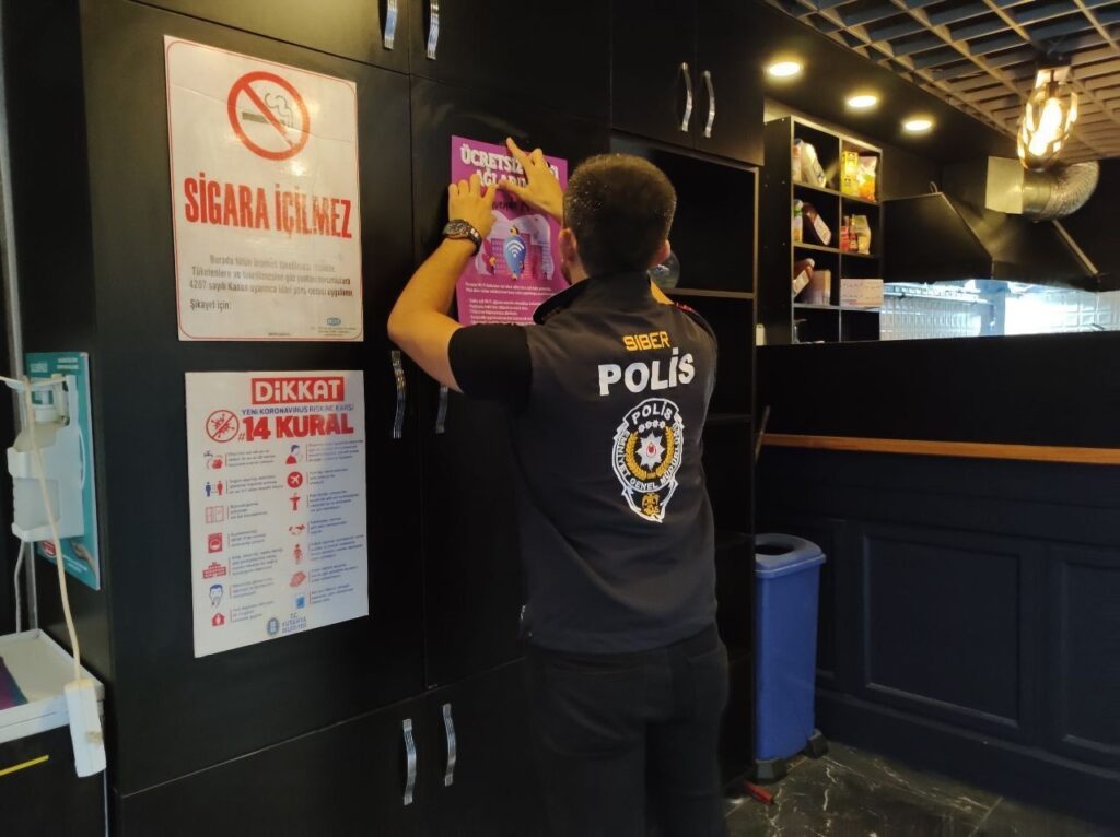 Kütahya Si̇ber Suçlarla Mücadele Şubesi̇ Vatandaşları Uyarıyor