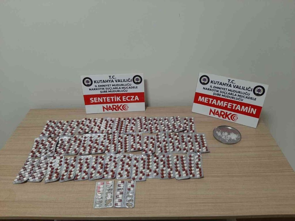 Kütahyada 8 Ayda 557 Uyuşturucu Operasyonunda 44 Şüpheli̇ Şahıs Tutuklandı