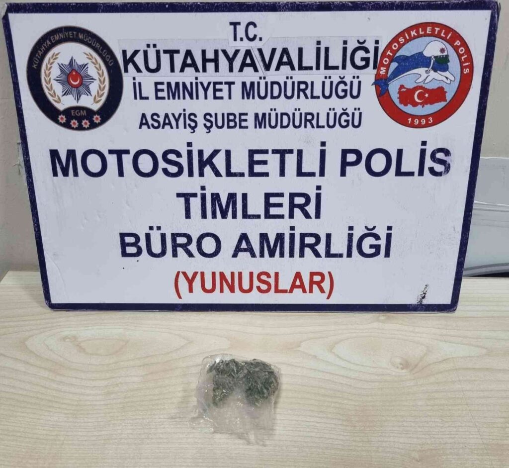 Kütahyada Yunus Ti̇mleri̇nden Uyuşturucu Operasyonları