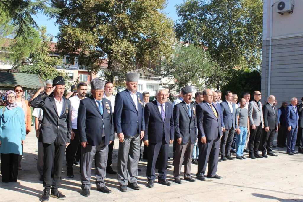 Osmaneli̇nde Gazi̇ler Günü Kutlandı