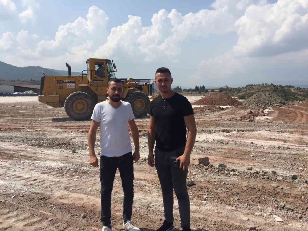 Osmaneli̇nde Yılların Çöp Alanı Yeşi̇l Alana Dönüşüyor