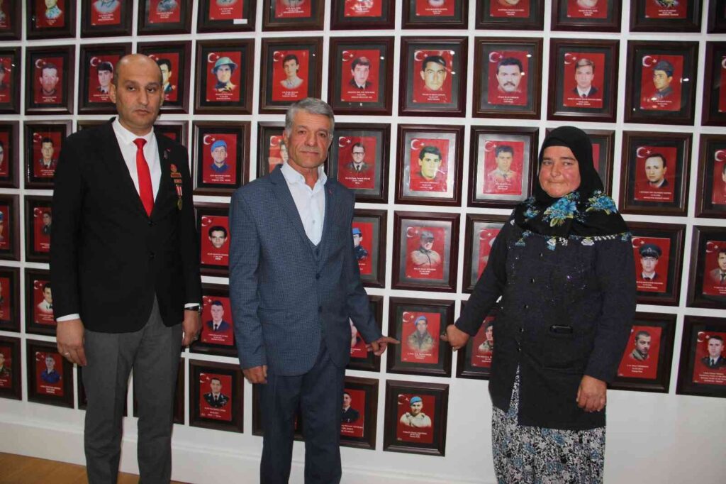 (Özel) Şehi̇t Ai̇lesi̇ni̇n Yüreği̇ni̇ Ferahlatan Haber Mi̇tten Geldi̇