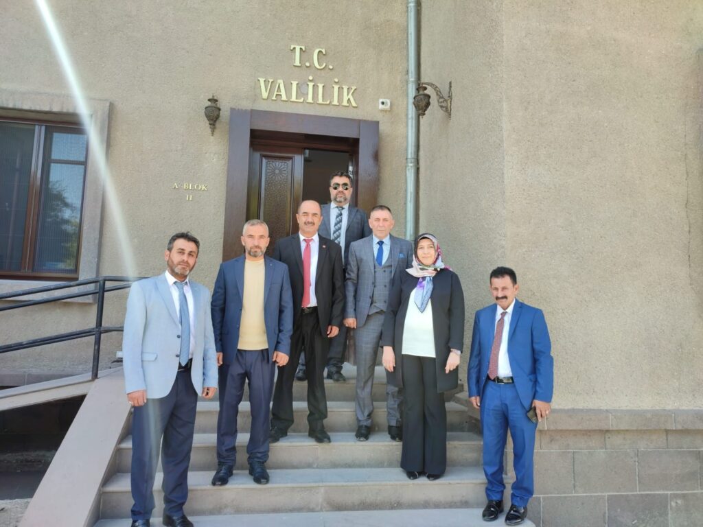 Umfed Çalışmalarını Maddeye Deği̇l Hayata Bağlan Sloganıyla Yürütüyor