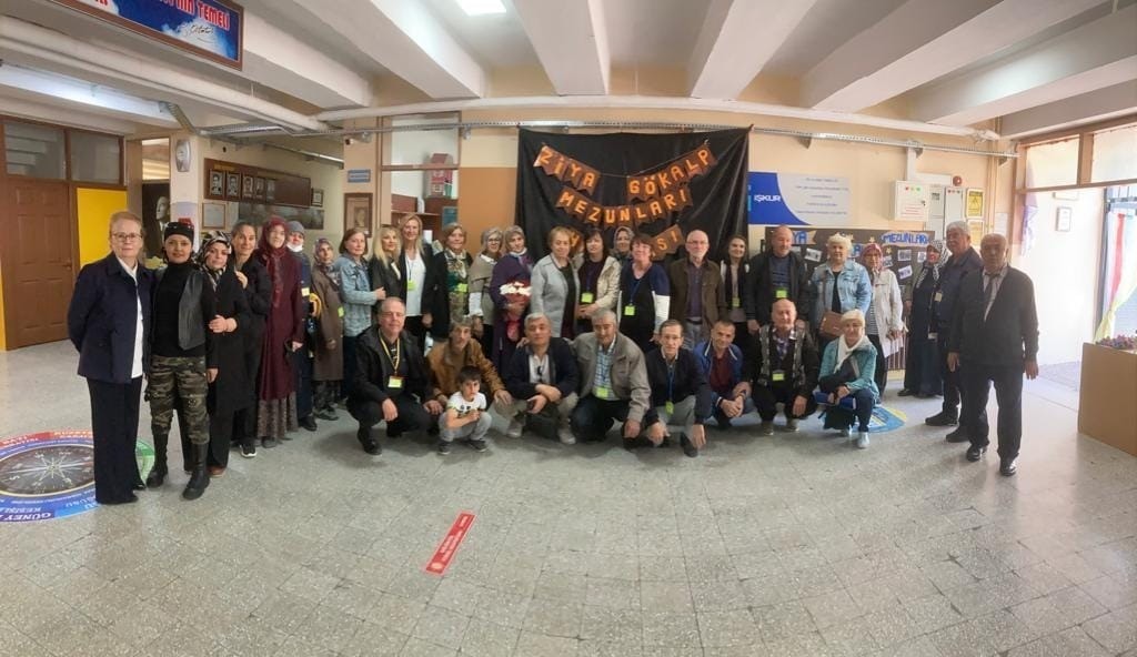 Yarım Asır Sonra ‘1. Mezunlar Günü Programında Bi̇r Araya Geldi̇ler