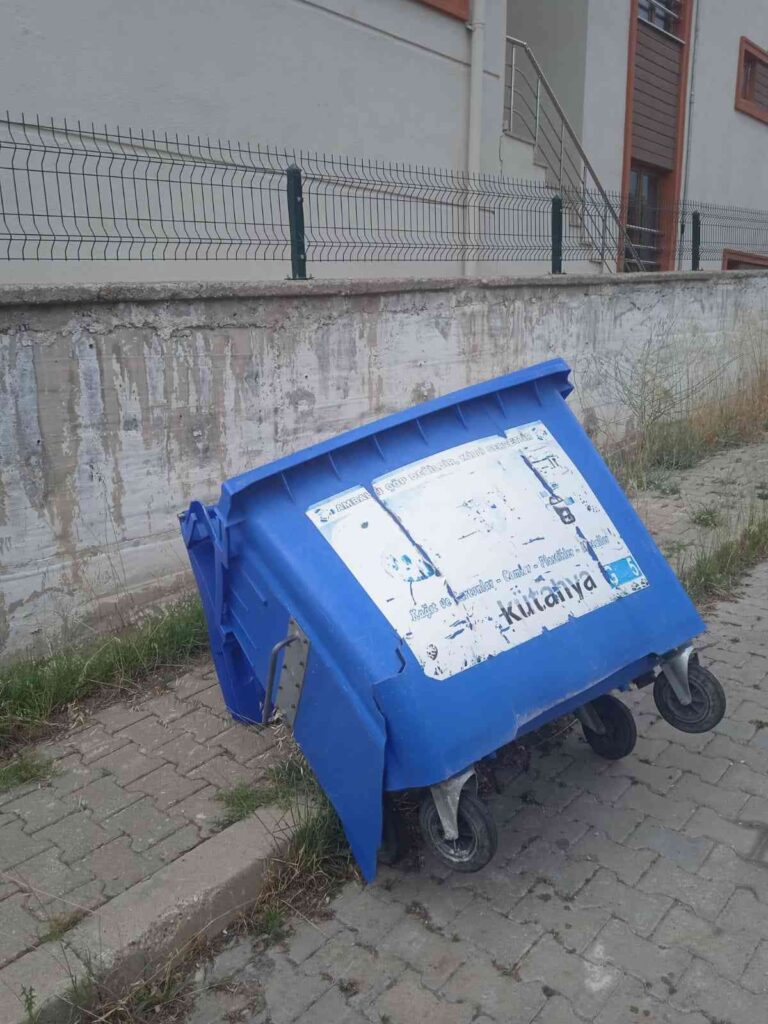 Başkan Akçadurak: “Kamu Malına Zarar Vermek Bi̇r İnsanlık Suçudur”