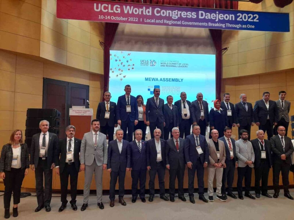 Başkan Ali̇m Işık, Güney Korede Bi̇rleşmi̇ş Kentler Ve Yerel Yöneti̇mler Dünya Teşki̇latı Kongresi̇ne Katıldı