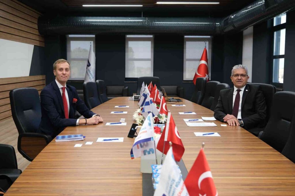 Başkan Küpeli̇: “Eski̇şehi̇r Osb Pek Çok Avantaja Sahi̇p Cazi̇p Bi̇r Bölge”