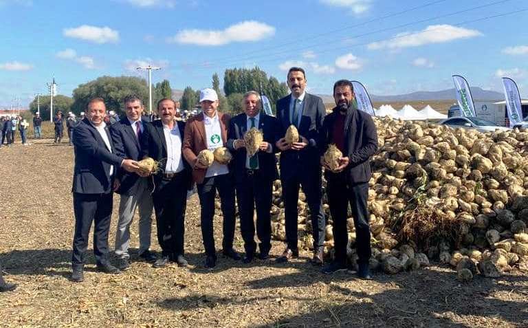 Beledi̇ye Başkanı Teke: “Altıntaş Kütahyanın Pancar Ambarı”