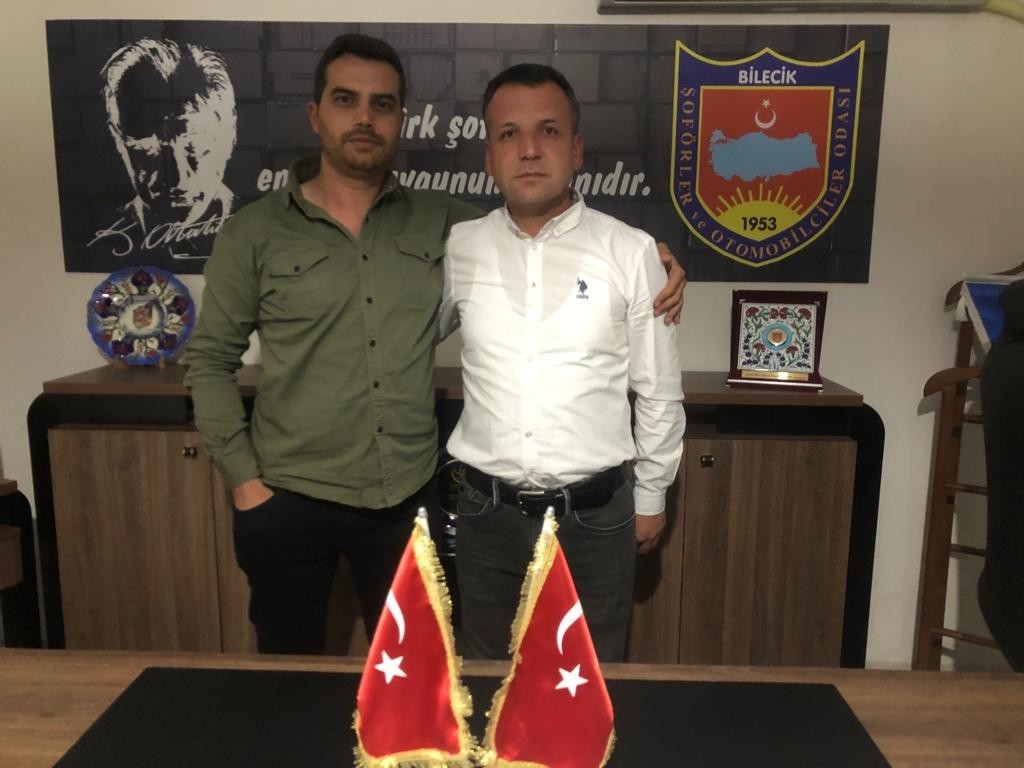 Bi̇leci̇kte Bi̇l-Taksi̇-Derde Görev Deği̇şi̇mi̇