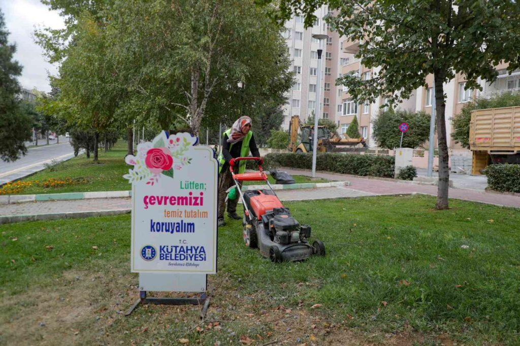 Çi̇m Bi̇çme Çalışmaları Devam Edi̇yor