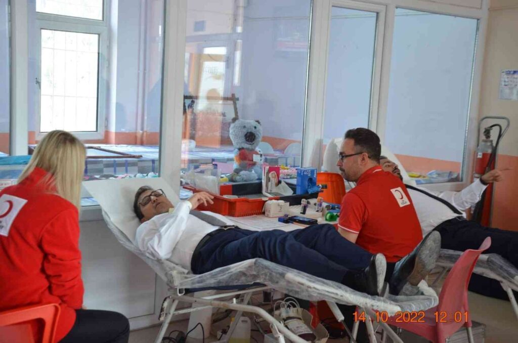 Cumhuri̇yet Başsavcısı Burak Olgun Kan Bağışında Bulundu