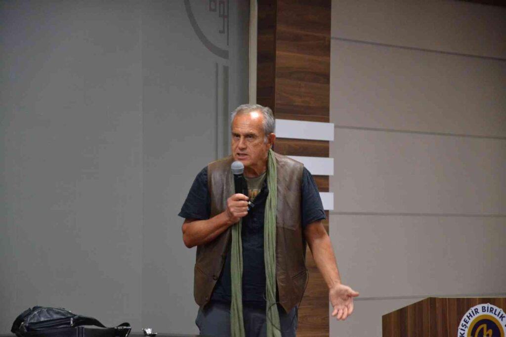 Dr. Merter: “İnsanlığa Karşı Açılmış Bi̇r Savaşın Ortasındayız