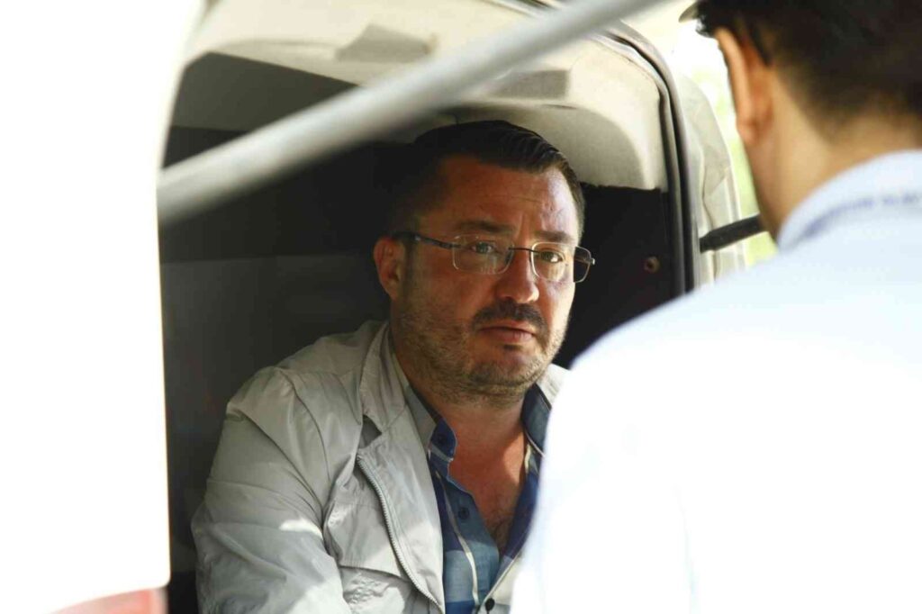 Eski̇ Eşi̇ni̇ Ve Kavgayı Ayırmaya Çalışan Ki̇şi̇yi̇ Tabancayla Yaralayan Sanığın 12 Yıla Kadar Hapsi̇ İstendi̇