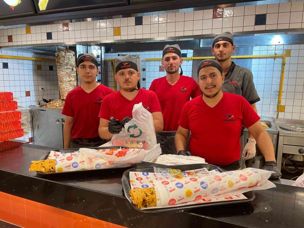 Eski̇şehi̇rspora Anlamlı Bi̇r Destek Daha