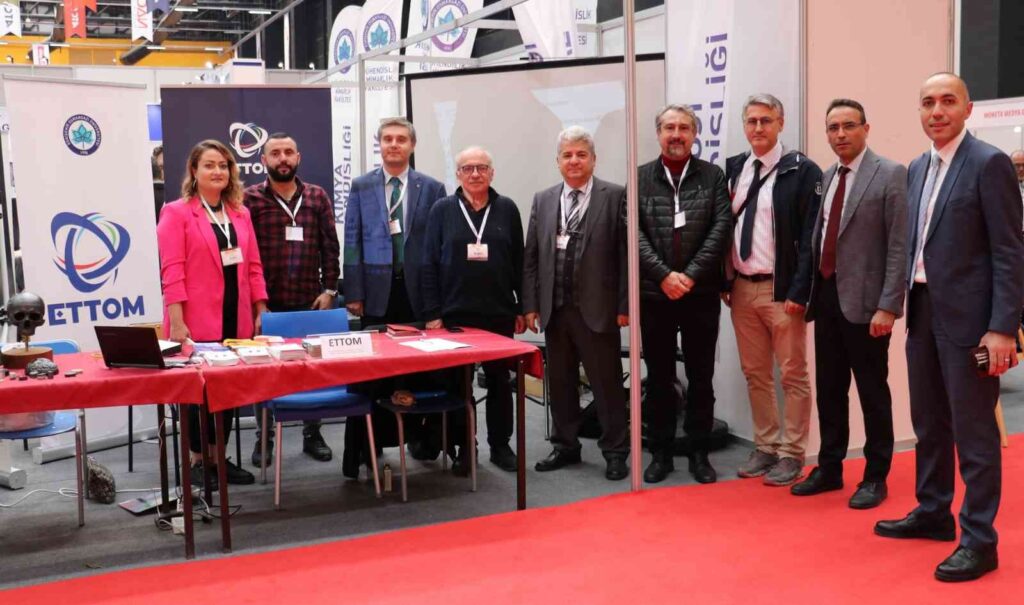 Esogü, 2. Ar-Ge, Sanayi̇ Ve Teknoloji̇ Fuarında Yeri̇ni̇ Aldı