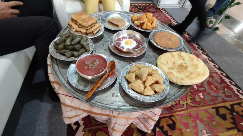 Festi̇vali̇n Gözdesi̇ Si̇vri̇hi̇sar Lezzetleri̇