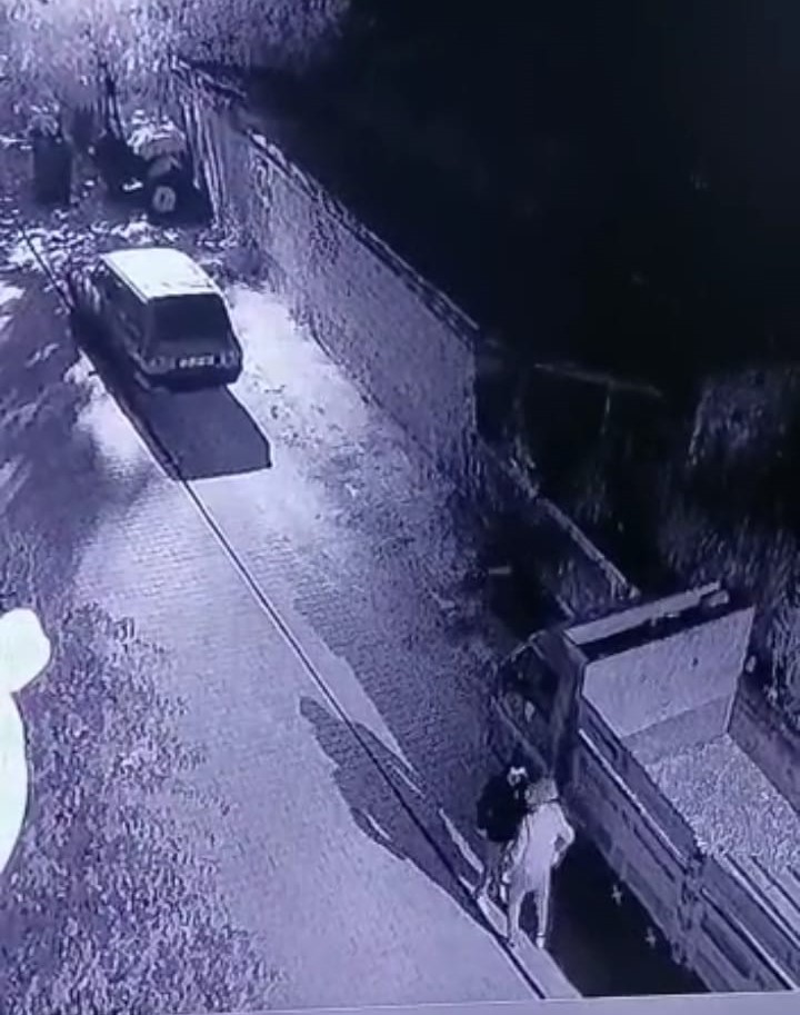 Kamyon Ve Kamyonet Sahi̇pleri̇ Buldukları Yöntemle Hırsızlara Kök Söktürdü