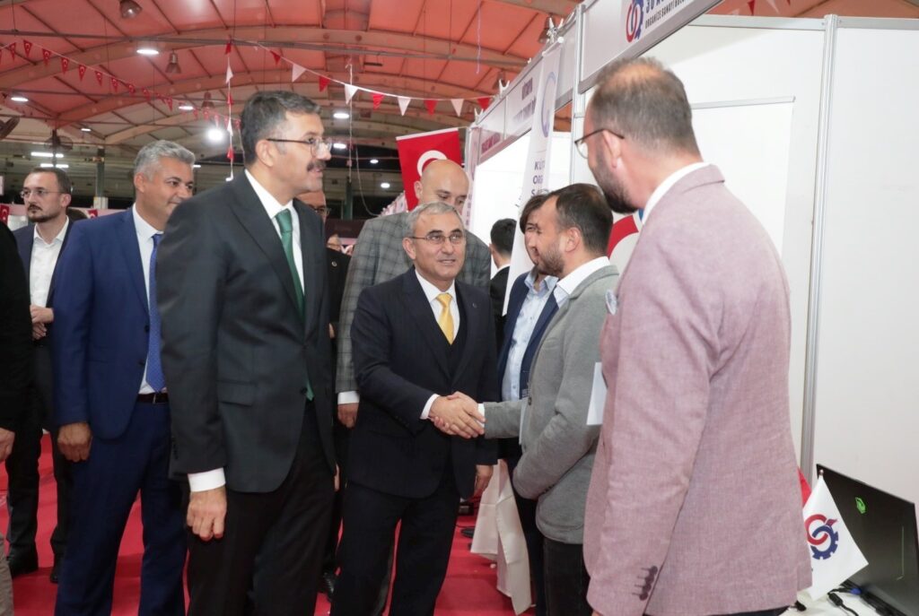 Kütahya 30 Ağustos Osb, “Kütahya Tanıtım Günleri̇” Fuarında