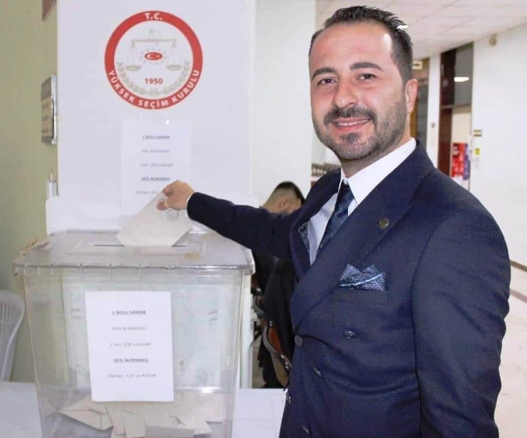 Kütahya Barosunun Yeni̇ Başkanı Edi̇p İlkay Sunay