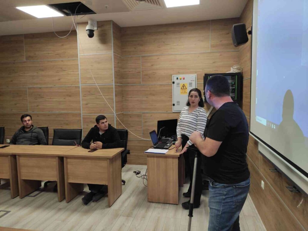 Kütahyada Haydi̇ Personeli̇ne Eği̇ti̇m