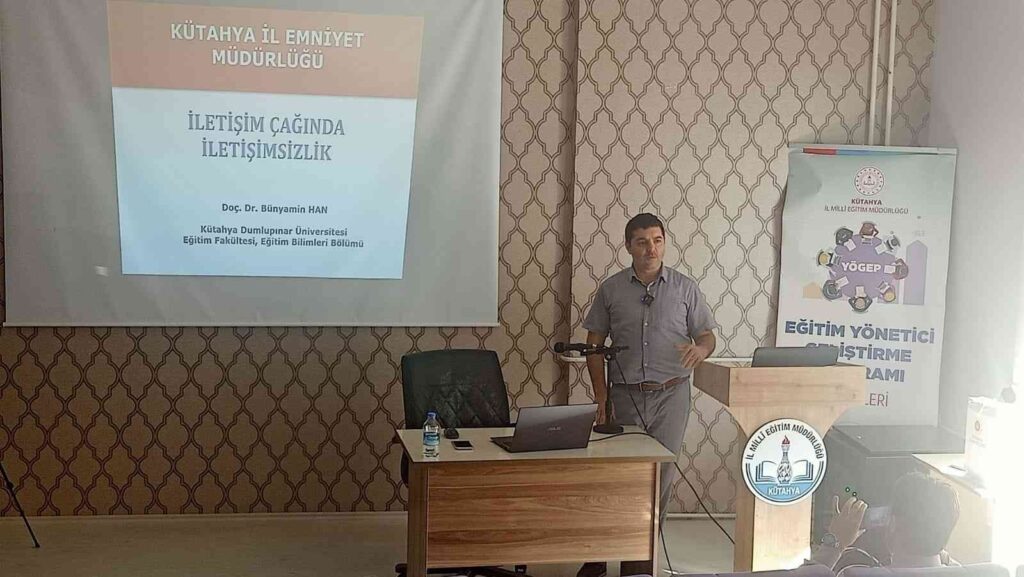 Kütahyada Manevi̇ Danışmanlık Çalıştayı