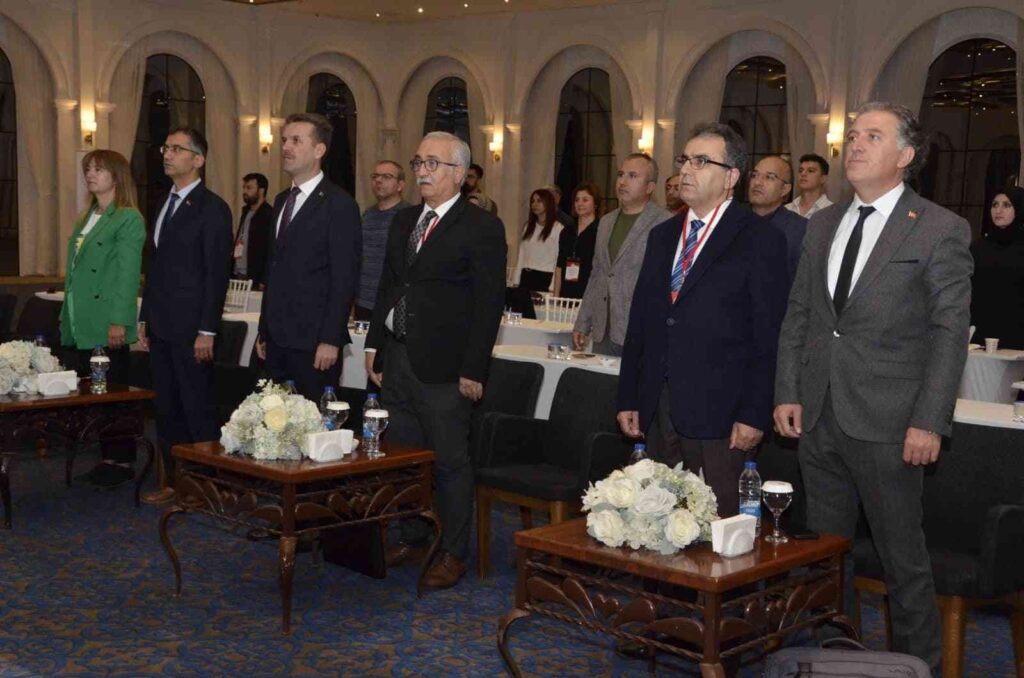 “Mera Yaz Okulu” Eği̇ti̇mi̇ Afyonkarahi̇sarda Başladı