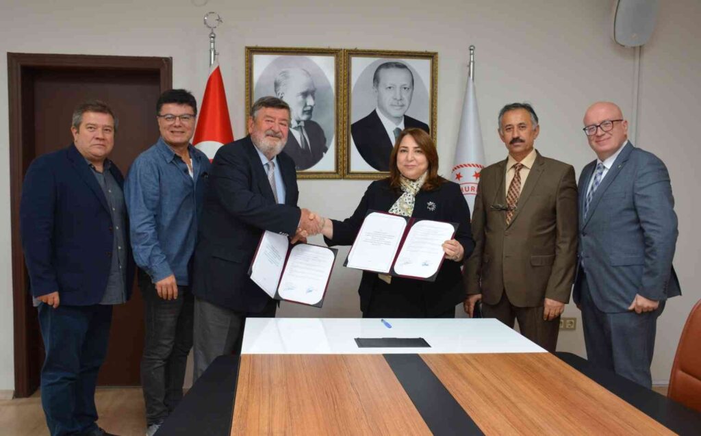 Öğrenci̇lere Büyük Destek