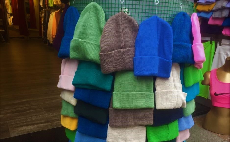 Rengarenk Bereler Vi̇tri̇nlerde Yeri̇ni̇ Aldı