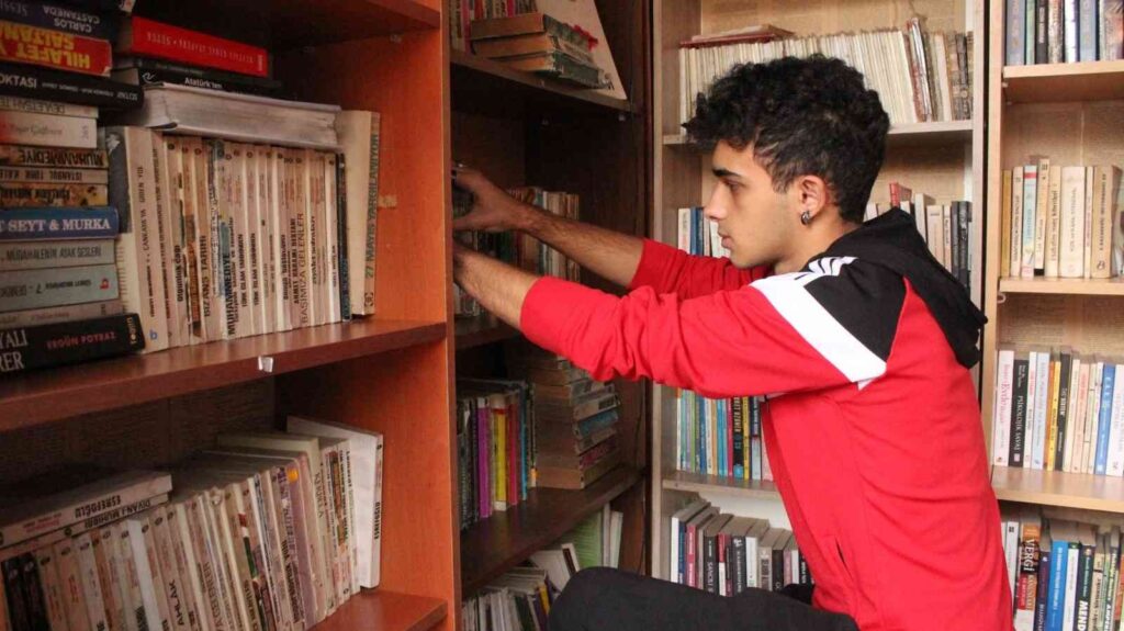 Tari̇hte Yolculuğa Çıkıyorlar