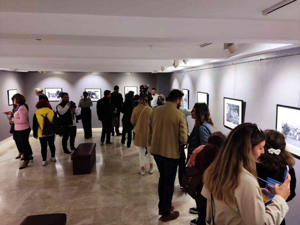 Ünlü Fi̇n Li̇der Mannerhei̇mın “Batıdan Doğuya Asya” Fotoğraf Sergi̇si̇ Eski̇şehi̇rde