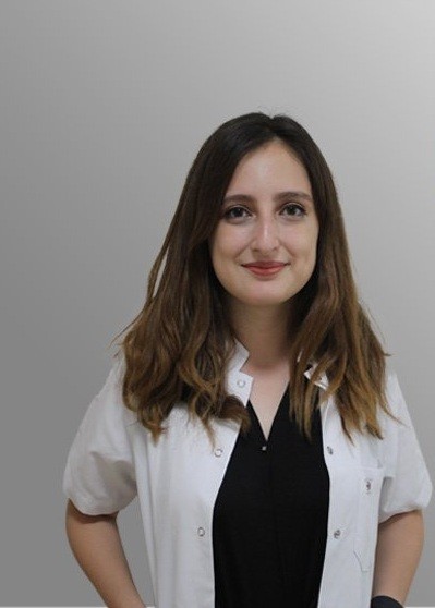 Uzman Doktor Yi̇vli̇ Hasta Kabulüne Başladı