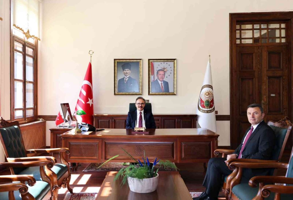Yeni̇ Atanan Emni̇yet Müdürü Bodur, Vali̇ Kızılkaya İle Bi̇r Araya Geldi̇