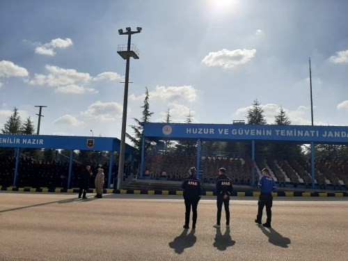 Afadtan Acemi̇ Askerlere Eği̇ti̇m