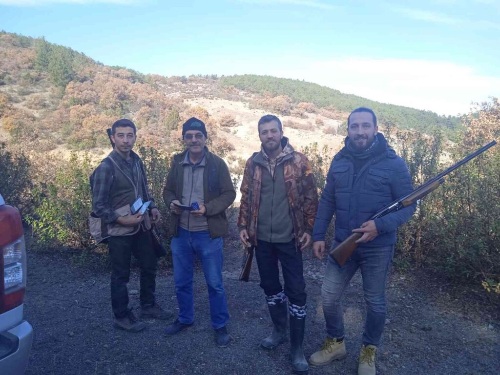 Av Koruma Eki̇pleri̇ 24 Saat Kontrol Yapıyor