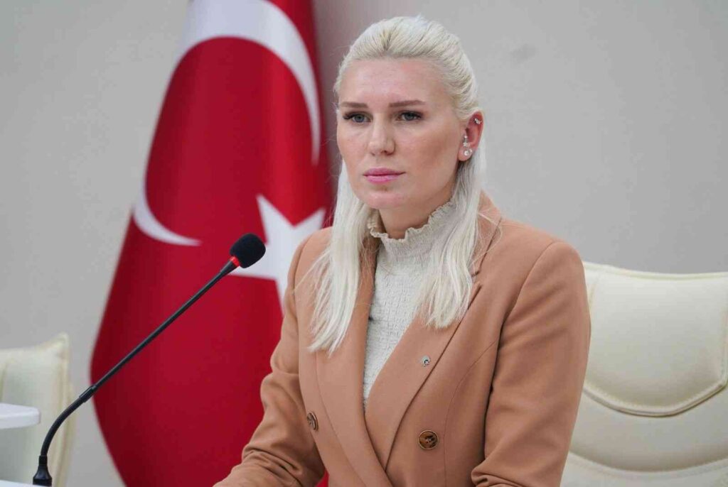 Bi̇leci̇ke Bi̇yoloji̇k Atıksu Arıtma Tesi̇si̇ Yapılacak