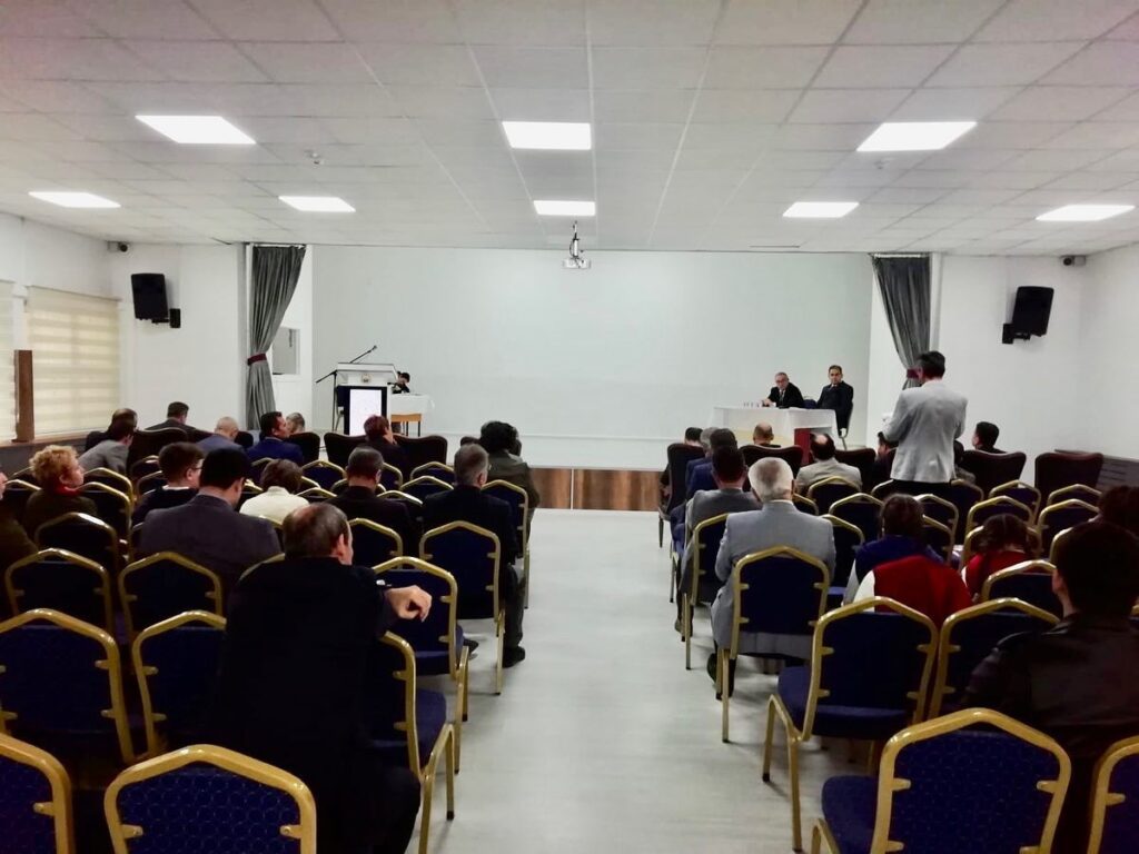 Bi̇leci̇ki̇n Eği̇ti̇m Hi̇zmetleri̇ni̇n Geli̇şmesi̇ İçi̇n Kurum Ve Kuruluşlar Bi̇r Araya Geldi̇