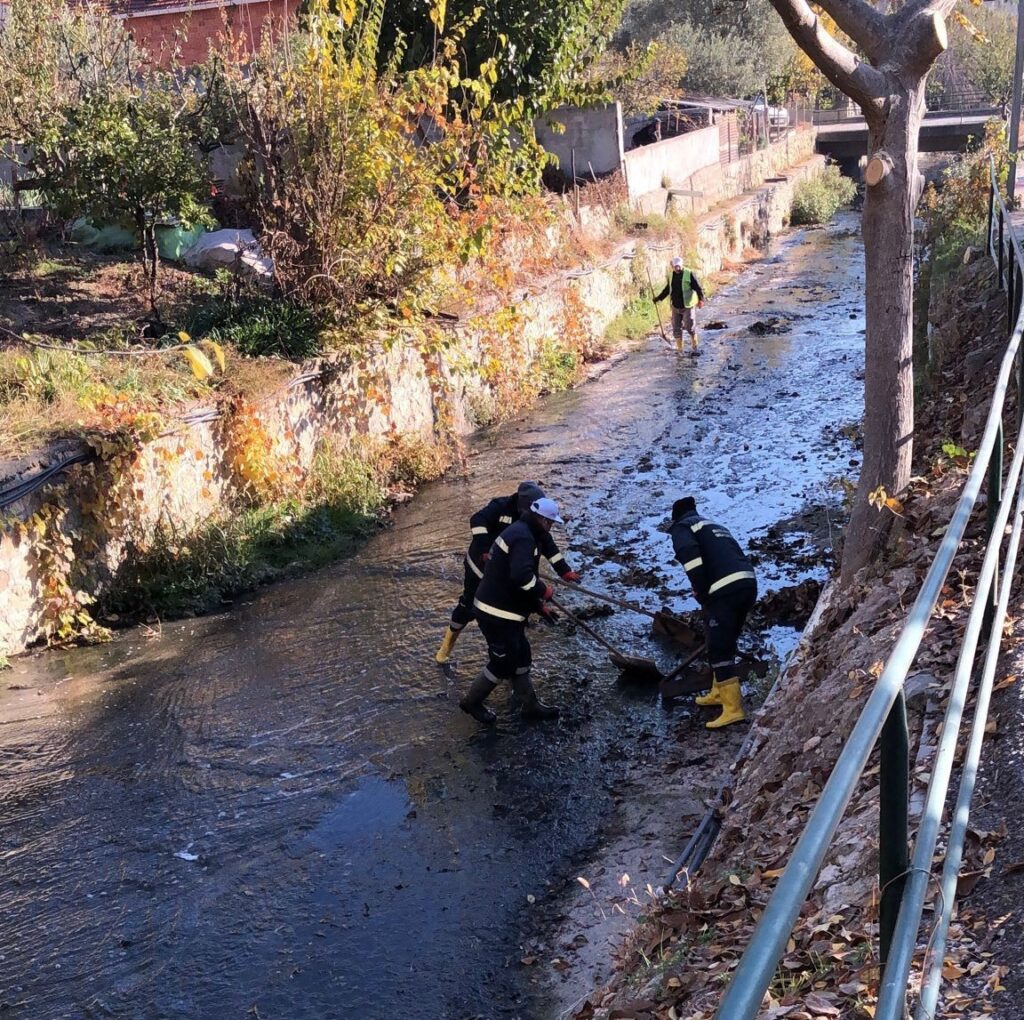 Dalakderede Temi̇zli̇k Çalışması Yapıldı