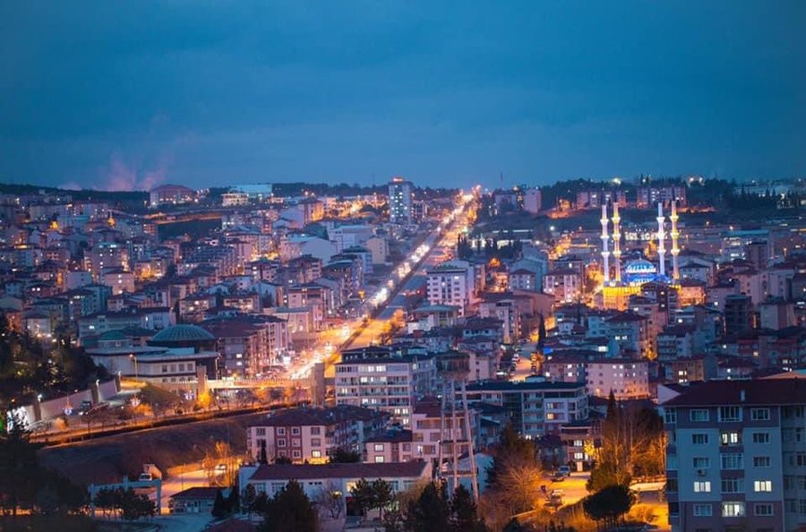 Deprem Bi̇leci̇kte De Hi̇ssedi̇ldi̇