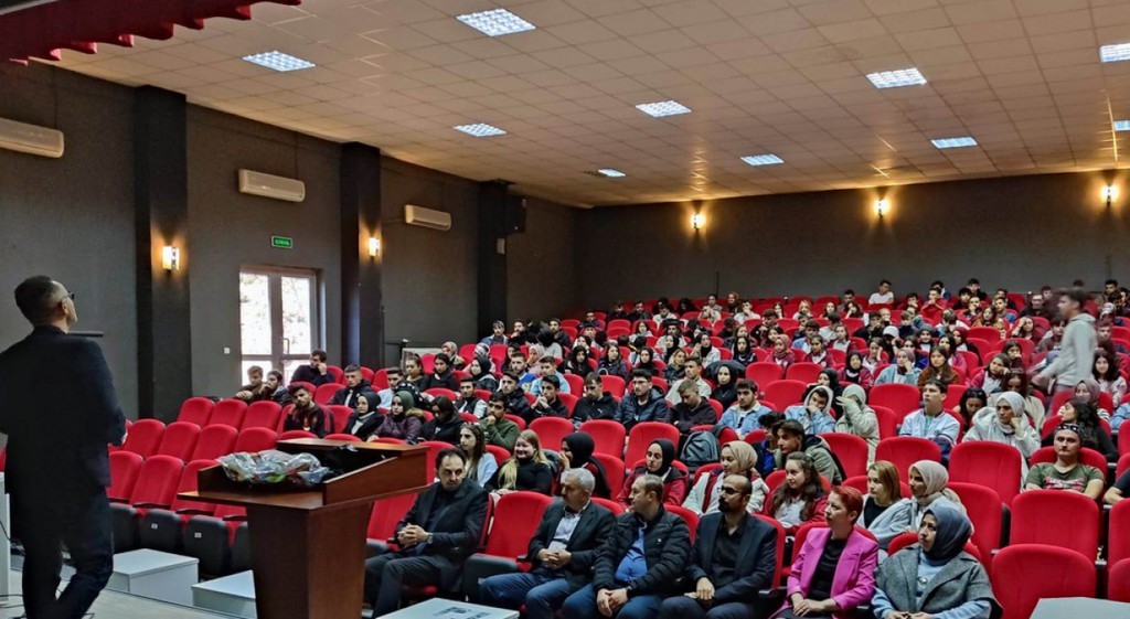 Domani̇ç Hayme Ana Myoda Moti̇vasyon Semi̇neri̇