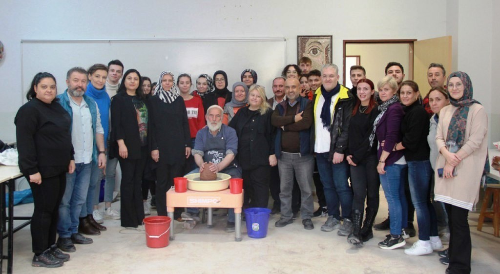 Dpüde Çark Sanatı Uygulaması Etki̇nli̇ği̇