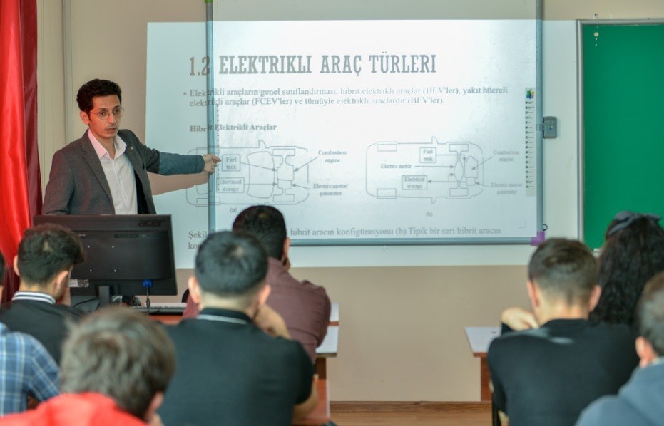 Eği̇ti̇mde Azerbaycan İle İşbi̇rli̇ği̇