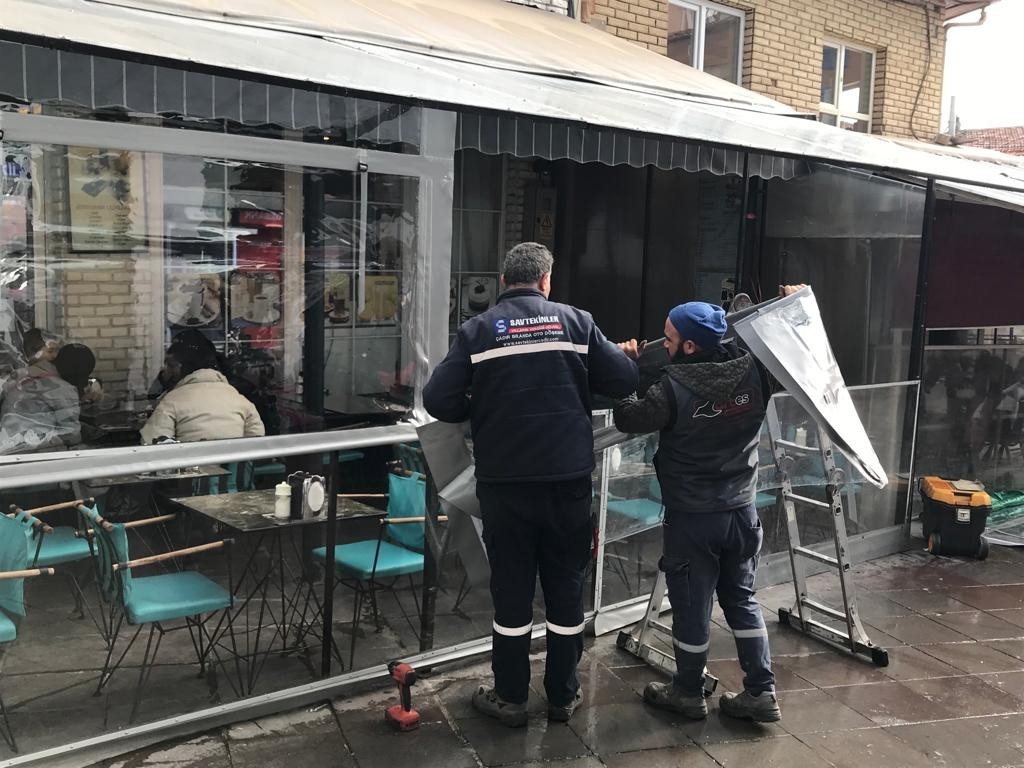 Eski̇şehi̇r Esnafı Kışa Hazırlanmaya Başladı