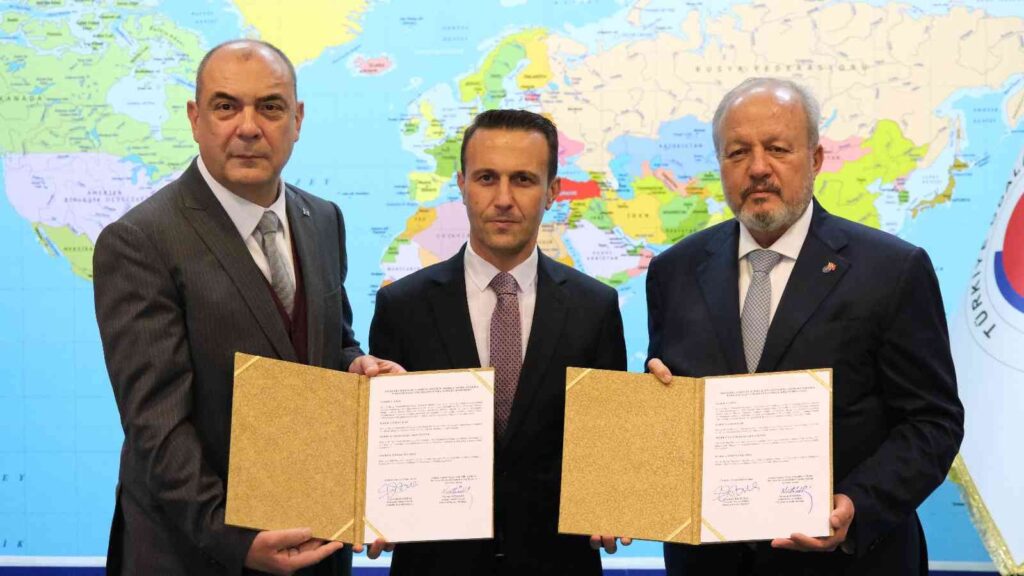 Eski̇şehi̇re Kurulacak Olan Model Fabri̇kanın Lansmanı Yapıldı