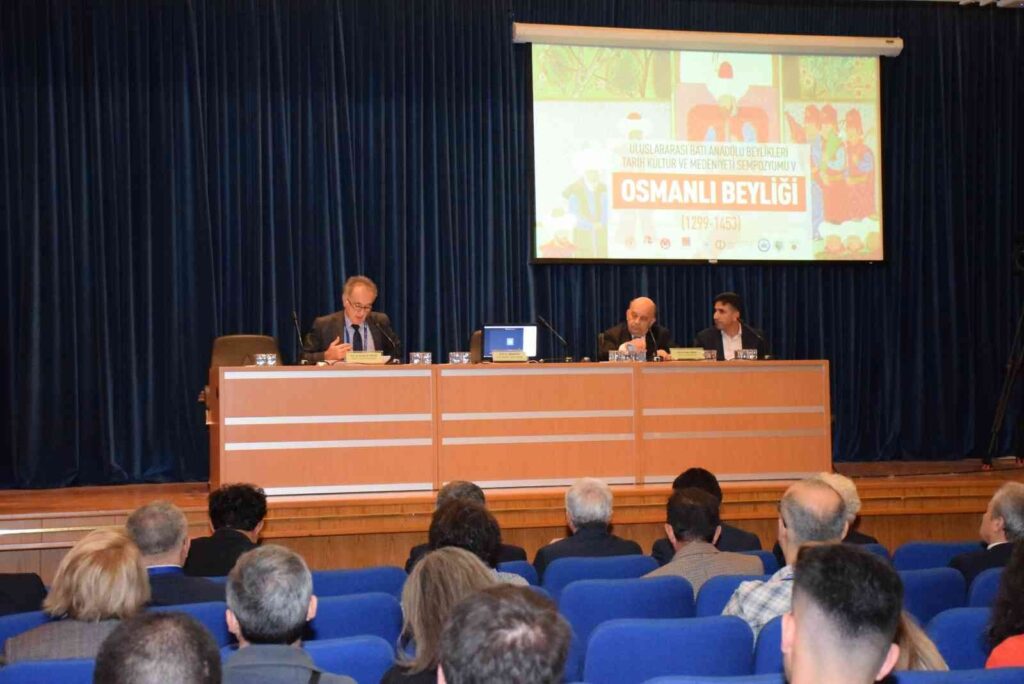 Esogüde Sempozyum Başladı