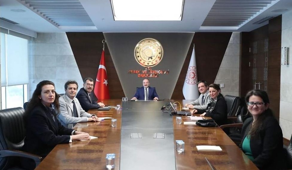 Esogüde Uçak Mühendi̇sli̇ği̇ Bölümü Ve Havacılık Araştırma Eği̇ti̇m Merkezi̇ Kuruluyor