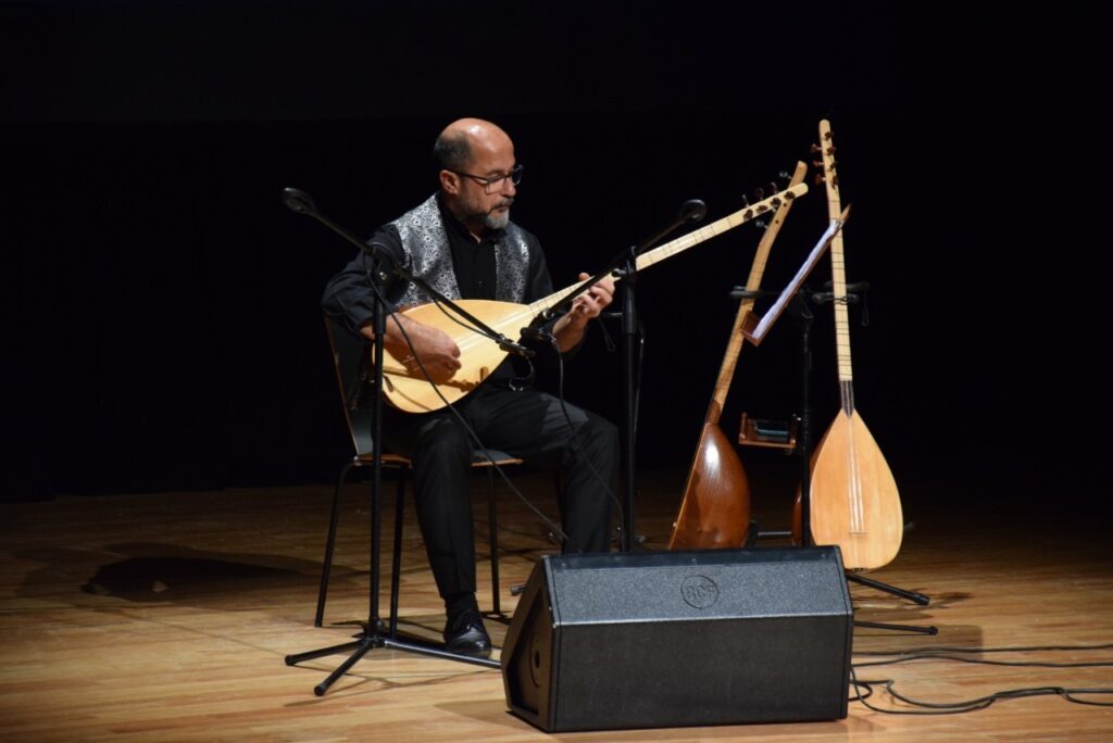 Halkbi̇li̇m Ve Araştırmaları Merkezi̇nden  “Azerbaycan Saz Havaları” Konseri̇