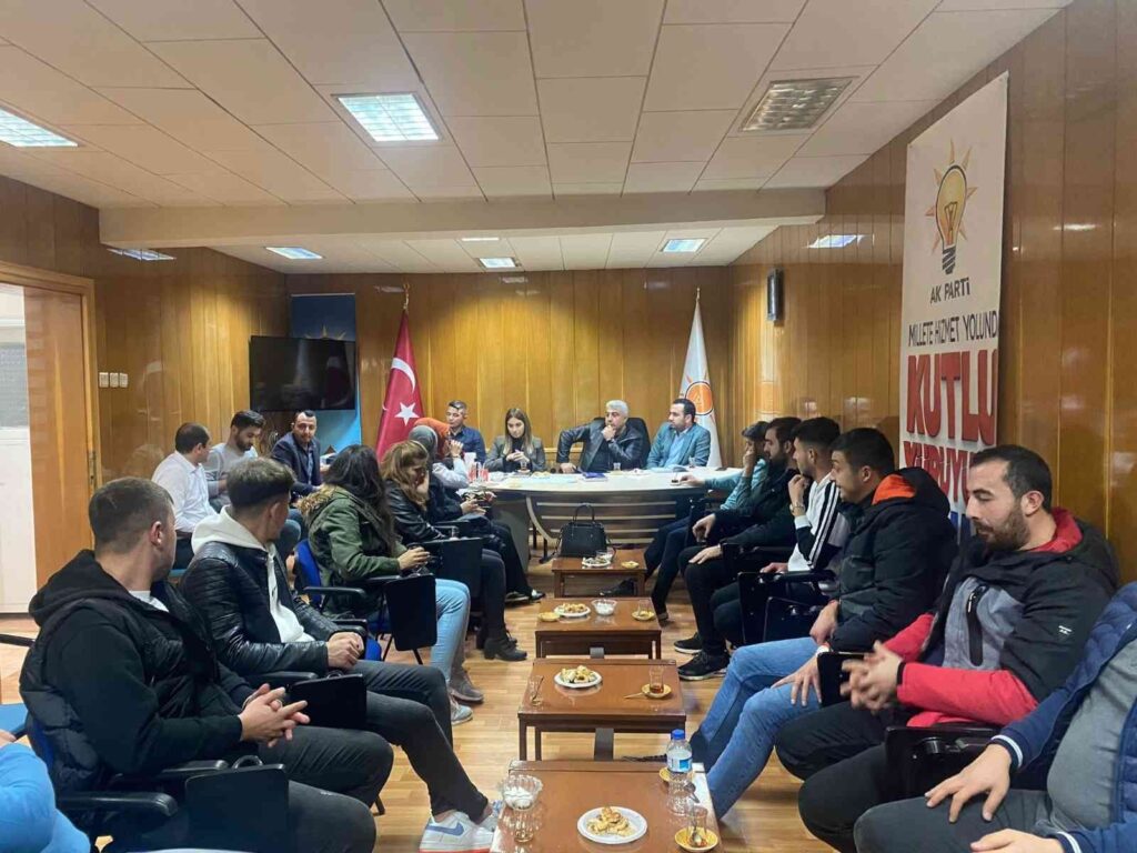 Hi̇sarcıkta Gençlerle Program