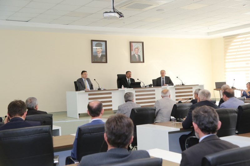 Huzur Ve Güvenli̇ Yaşam Tüm Canlıların Hakkıdır”