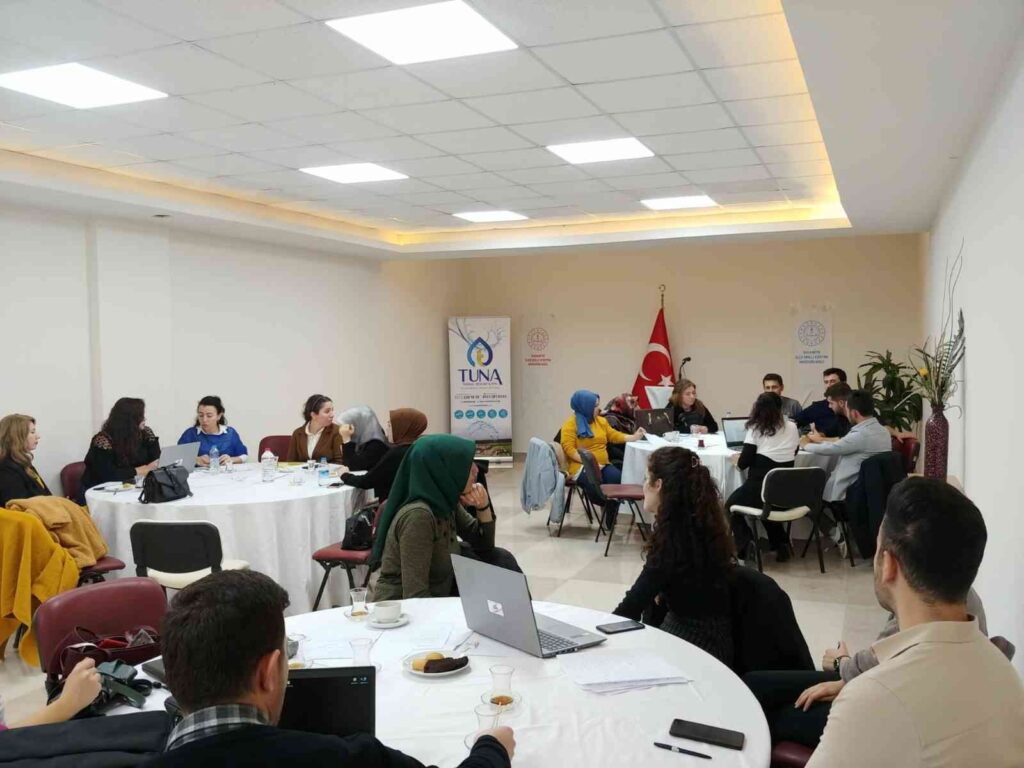 İhsani̇yede 2. Eği̇ti̇m Çalıştayı Gerçekleşti̇ri̇ldi̇